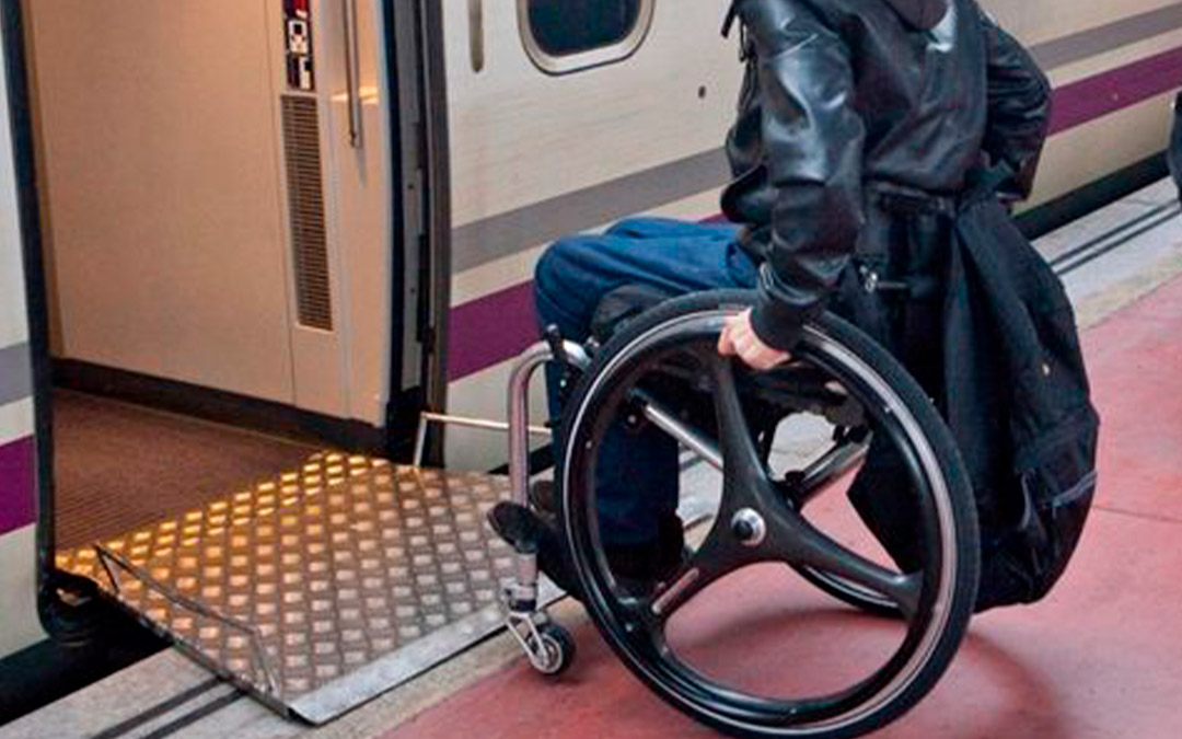 Renfe establece un precio fijo de 7 euros para las plazas H de los clientes con discapacidad